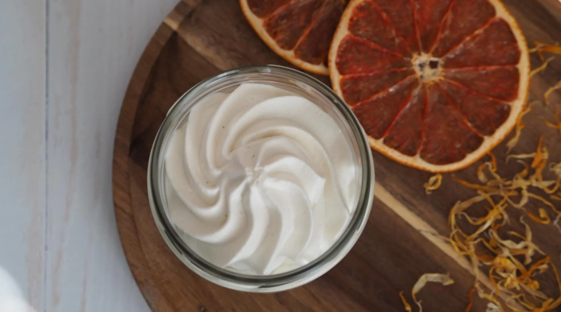Waarom een body butter beter is dan een gewone bodylotion (en je huid daar blij van wordt)