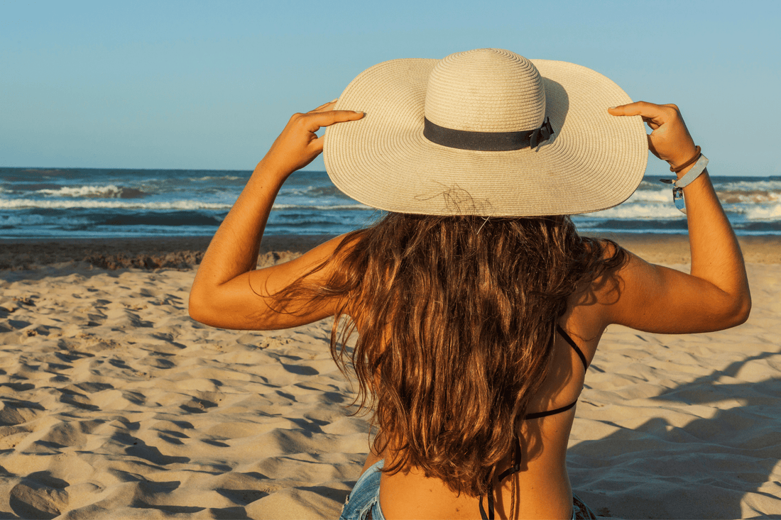 Waarom wordt je haar sneller vet in de zomer